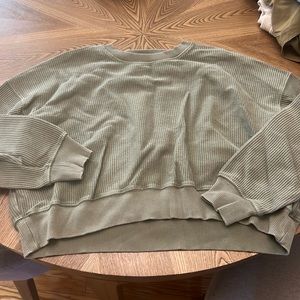 Aerie cropped sweatshirt